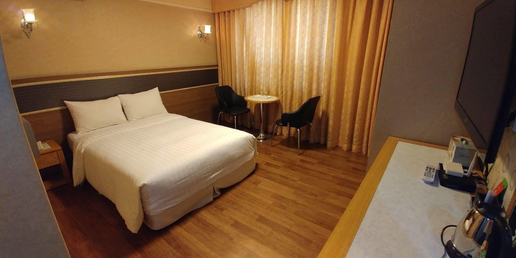Tae Pyeong Yang Hotel Ansan Exterior photo
